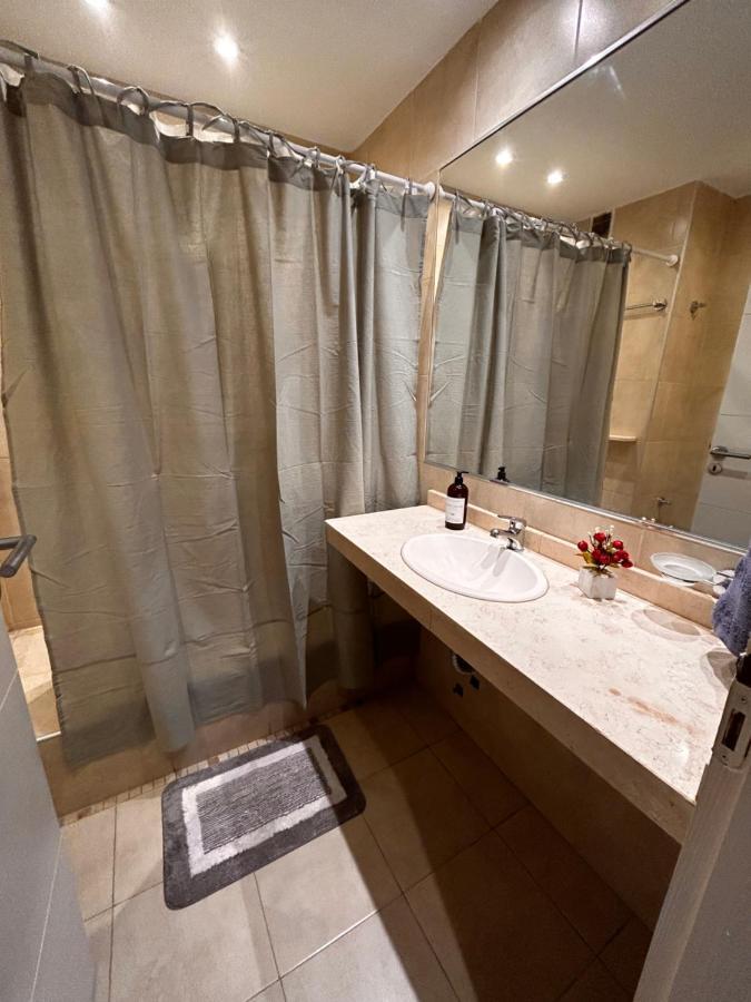 Depto En Av Roca Hasta 4 Personas - Edificio Miro2 * Santiago del Estero