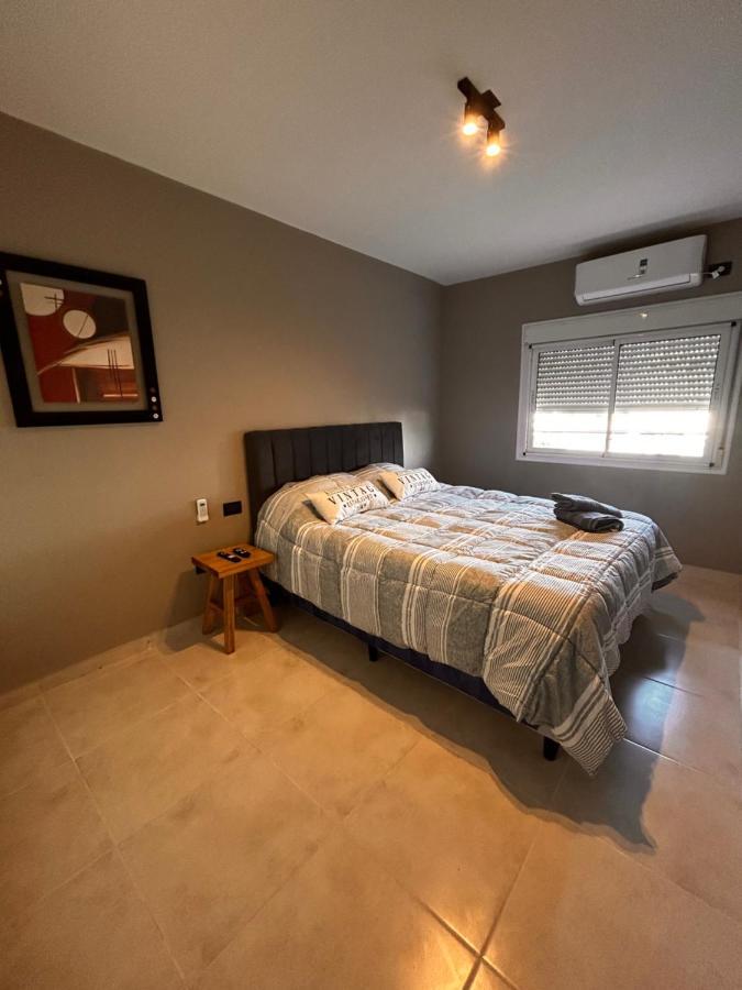 Depto En Av Roca Hasta 4 Personas - Edificio Miro2 *